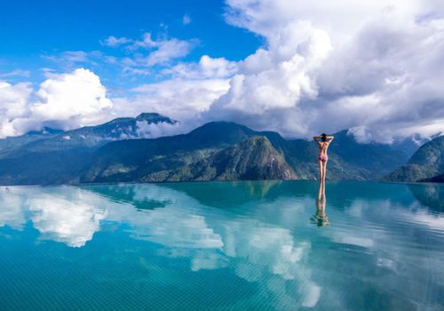 Truy tìm 4 bể bơi vô cực nằm giữa núi rừng: Nơi trú ẩn 'thần tiên' trong những ngày miền Bắc nóng như đổ lửa